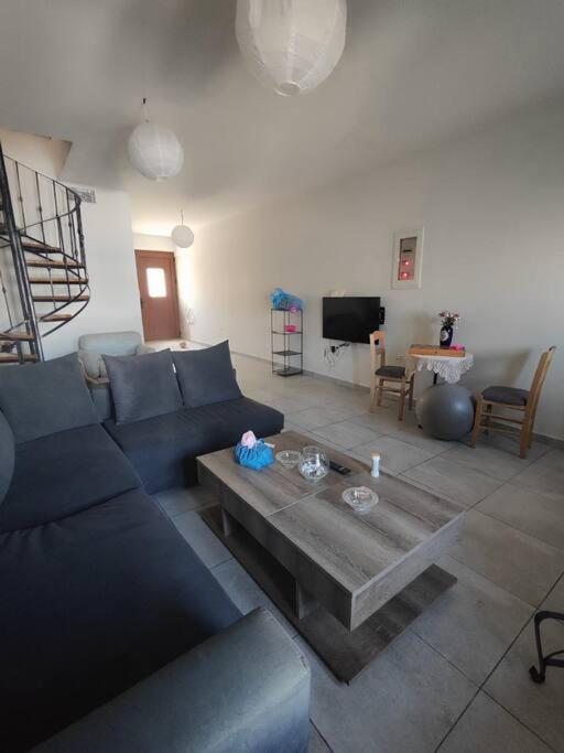 Two-Storey House In Kardamyla Marmaron  Екстер'єр фото